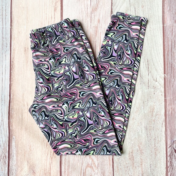 Women’s No Boundaries Pink Black Retro Print Leggings Size S - Picture 3 of 9